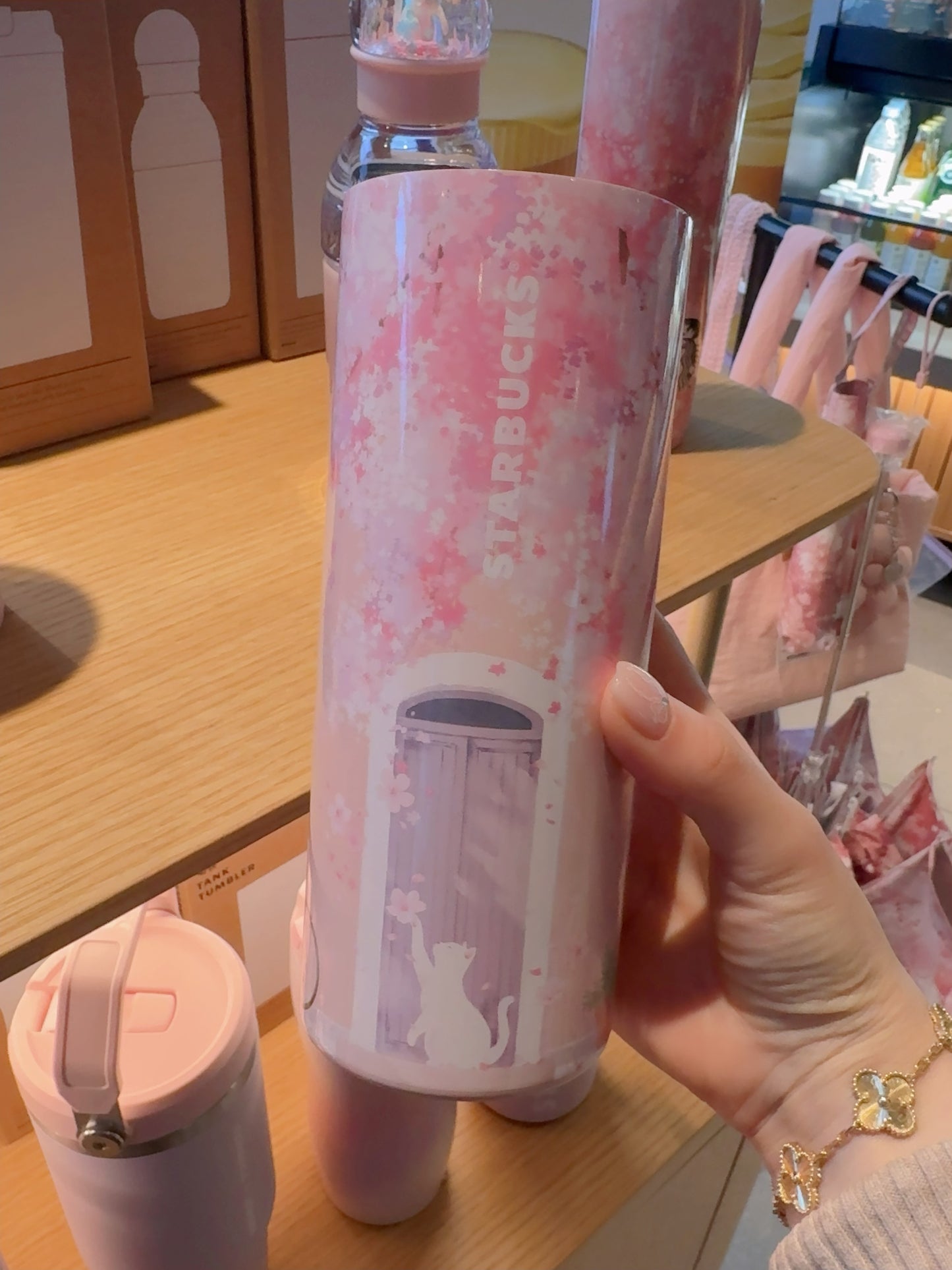 韩国星巴克樱花季限定